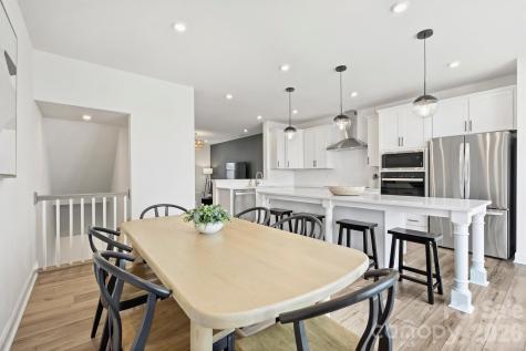 3024 Red Cardinal Lane Charlotte NC 28211