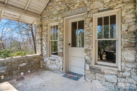 334 Chestnut Circle Blowing Rock NC 28605