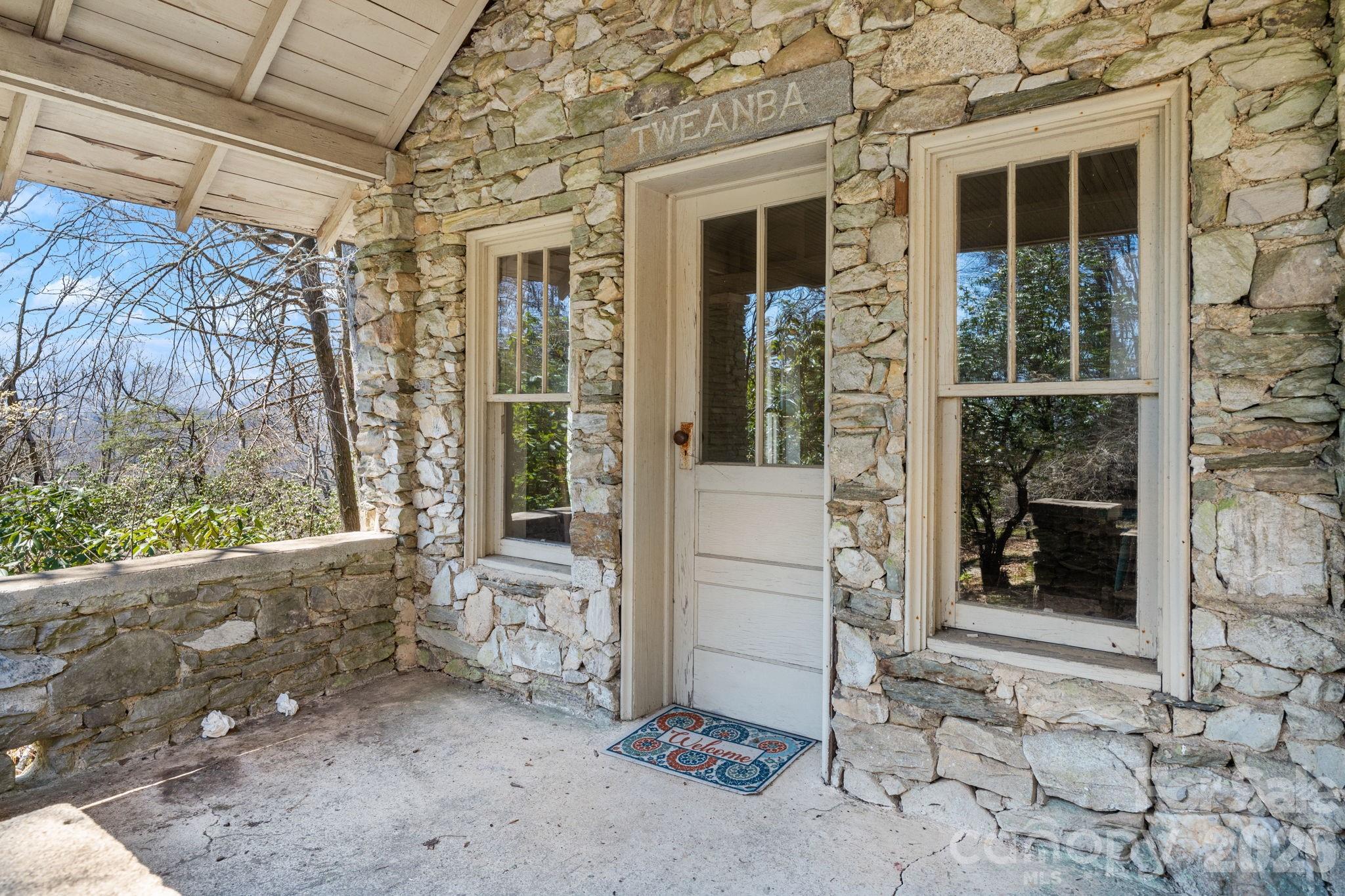 334 Chestnut Circle Blowing Rock NC 28605
