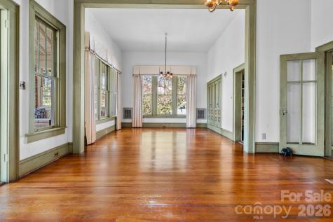 334 Chestnut Circle Blowing Rock NC 28605