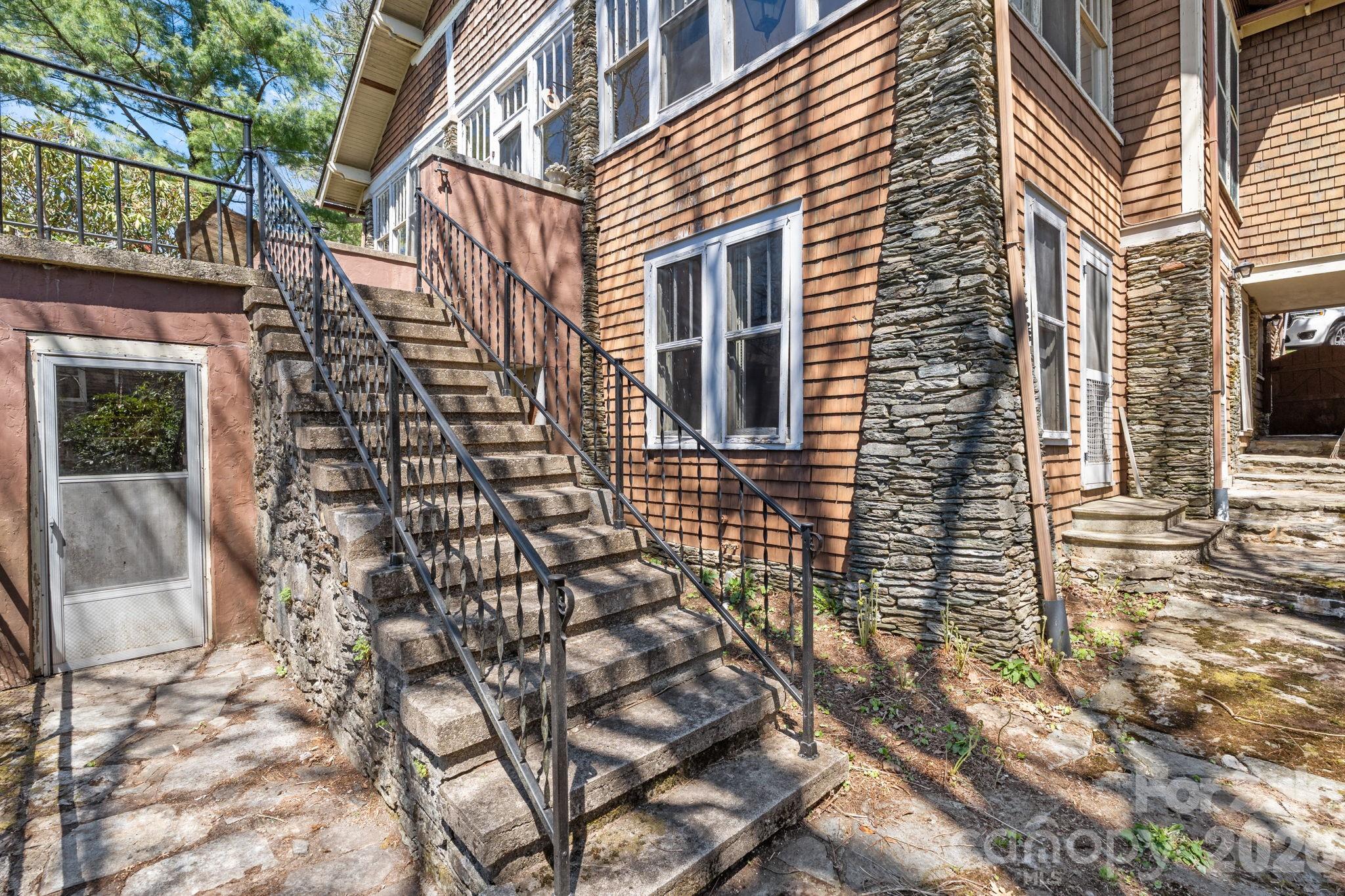 334 Chestnut Circle Blowing Rock NC 28605