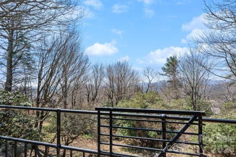334 Chestnut Circle Blowing Rock NC 28605
