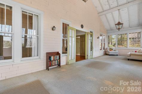 334 Chestnut Circle Blowing Rock NC 28605