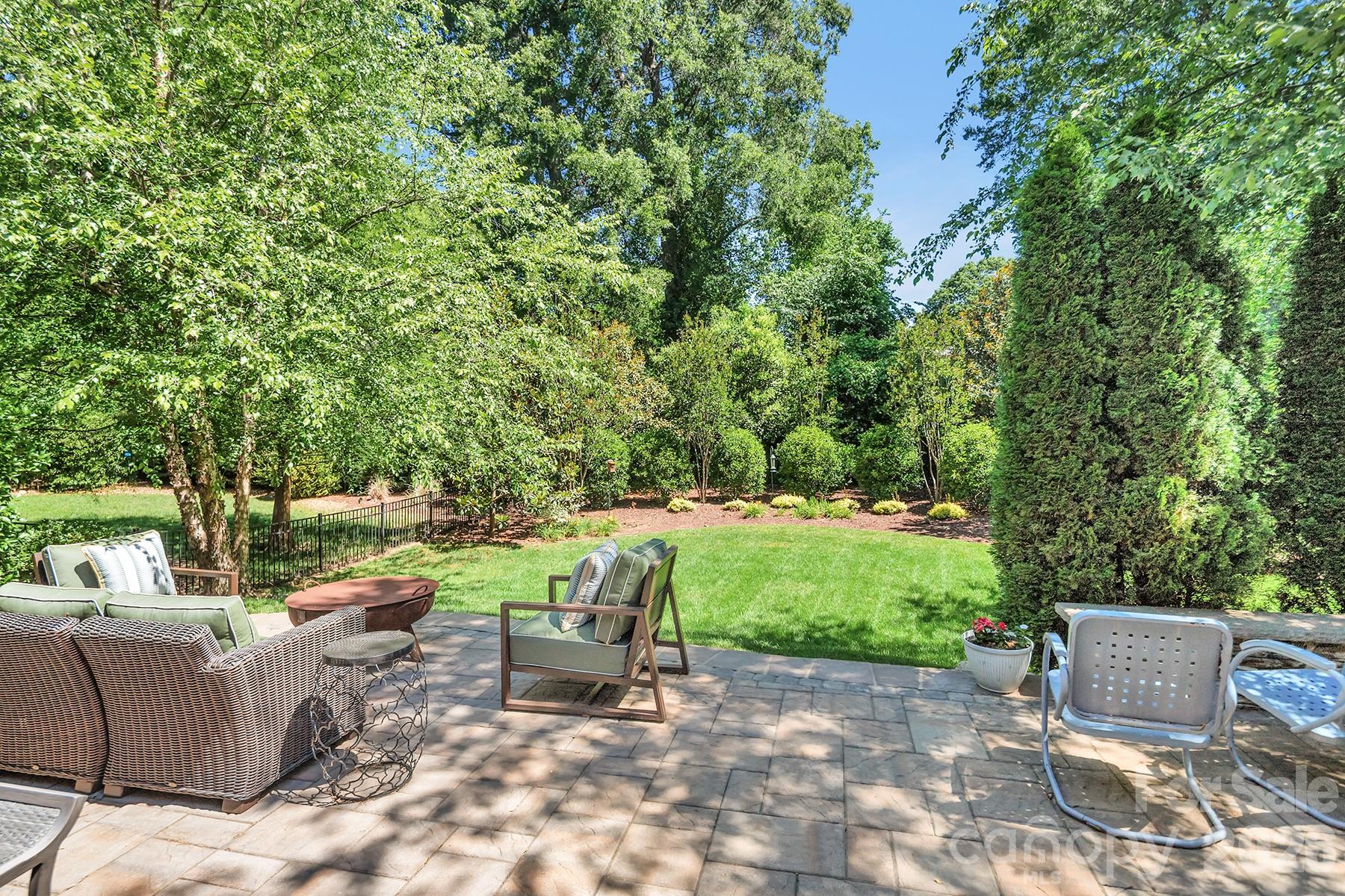 520 Hillside Avenue Charlotte NC 28209