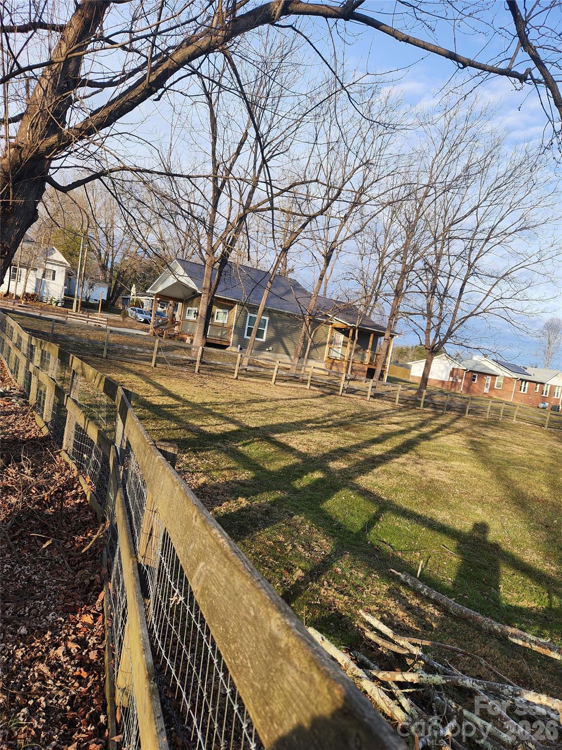 110 E Price Street Hendersonville NC 28739