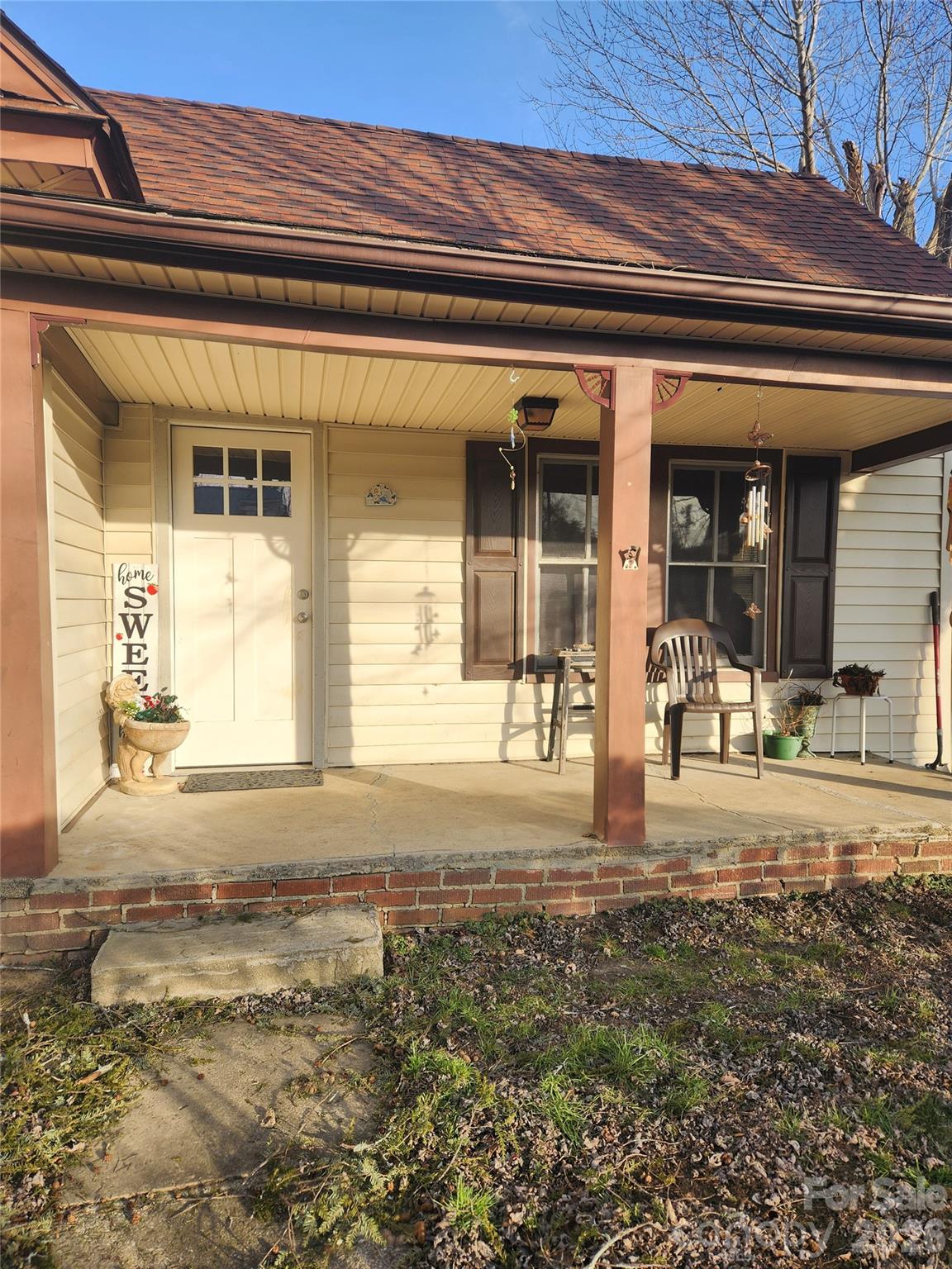 110 E Price Street Hendersonville NC 28739