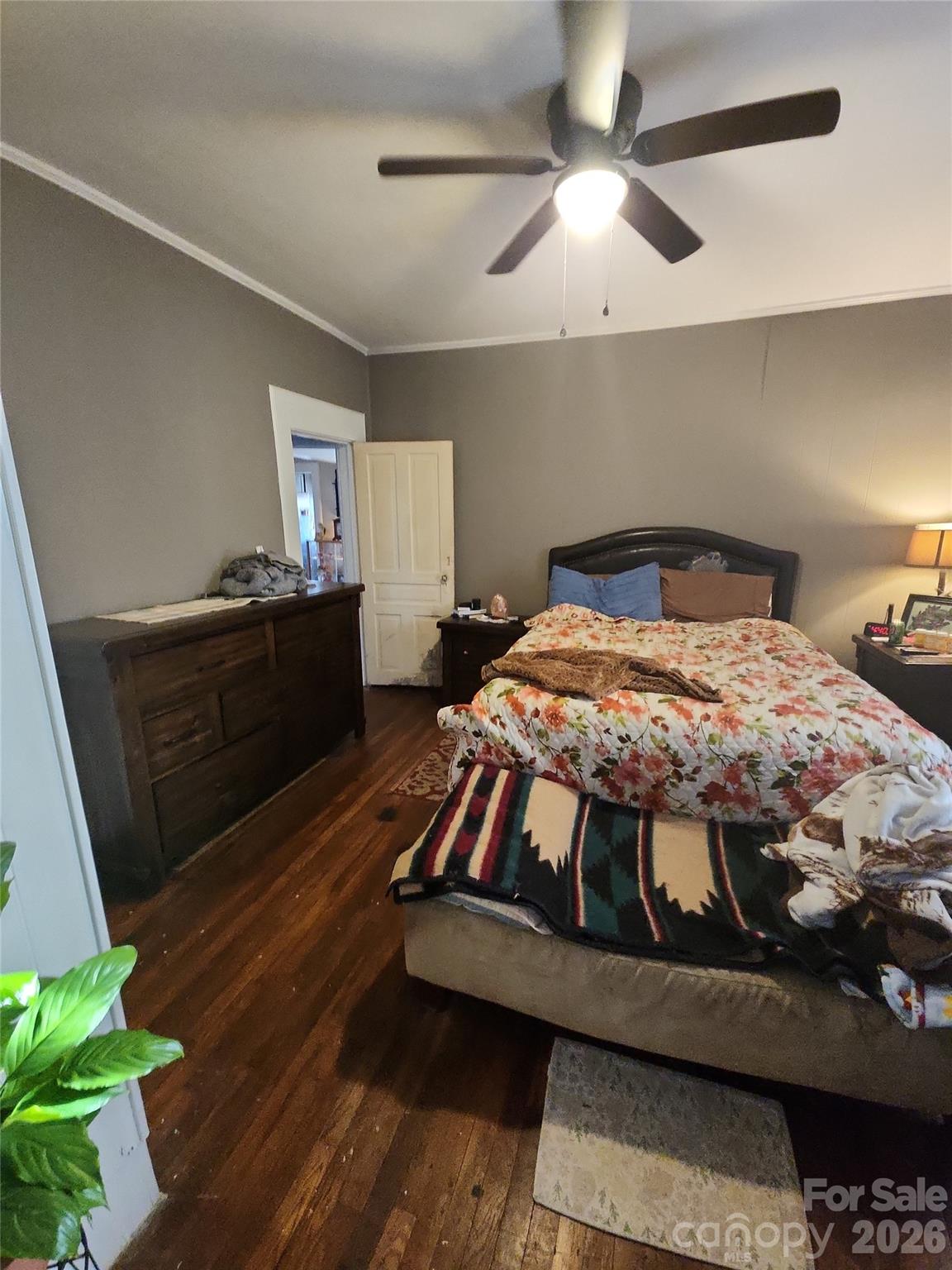 110 E Price Street Hendersonville NC 28739