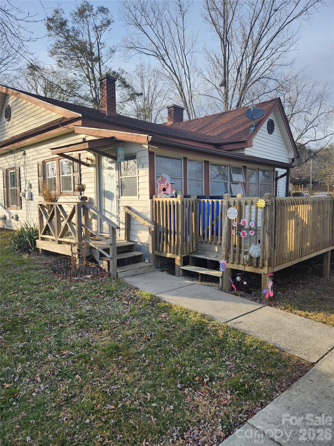 110 E Price Street Hendersonville NC 28739