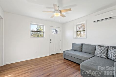 29 Alexander Street Black Mountain NC 28711