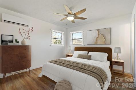 29 Alexander Street Black Mountain NC 28711