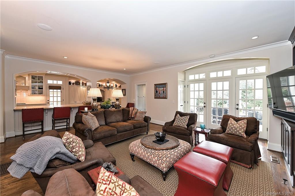1321 Biltmore Drive Charlotte NC 28207