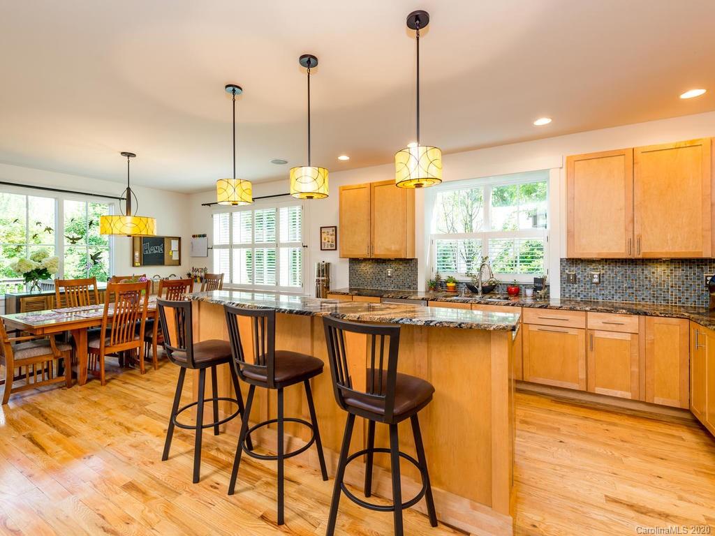 47 Mildred Avenue Asheville NC 28806