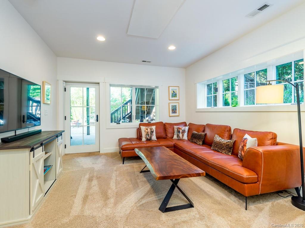 47 Mildred Avenue Asheville NC 28806
