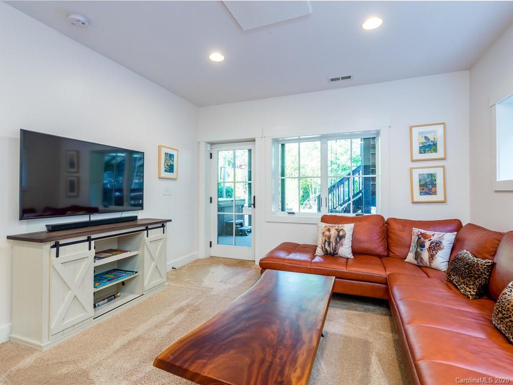 47 Mildred Avenue Asheville NC 28806
