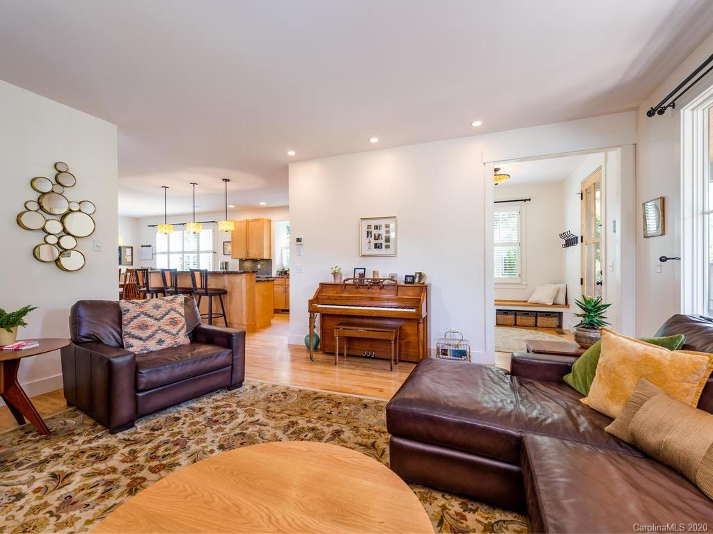 47 Mildred Avenue Asheville NC 28806