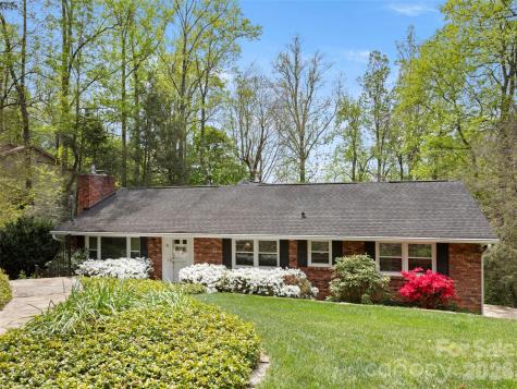 32 Westridge Drive Asheville NC 28803