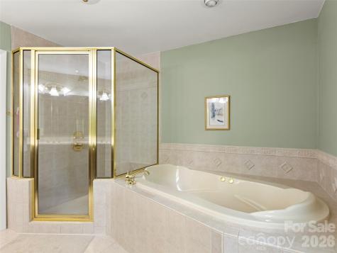 32 Westridge Drive Asheville NC 28803