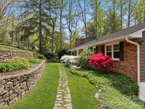 32 Westridge Drive Asheville NC 28803