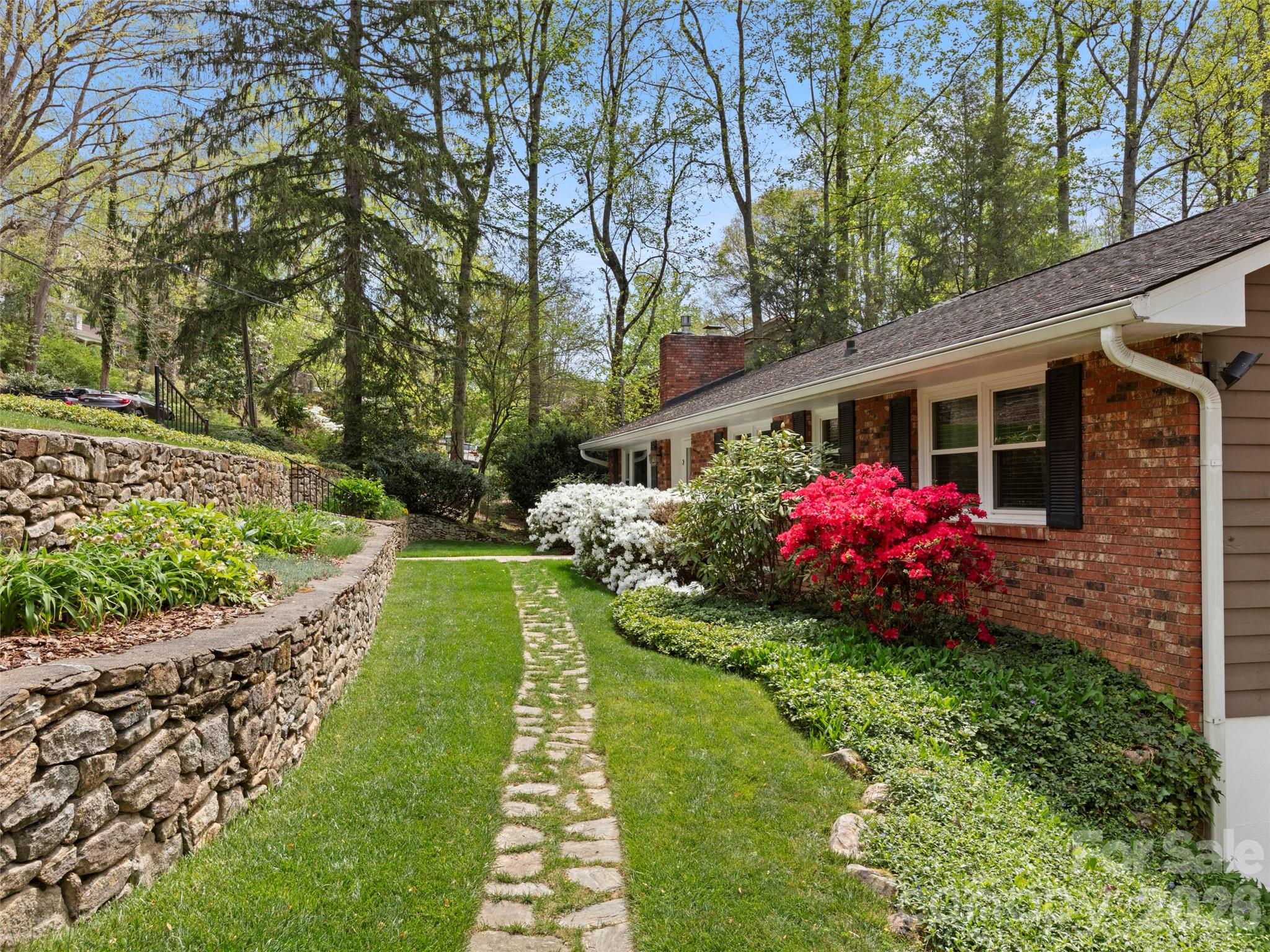 32 Westridge Drive Asheville NC 28803