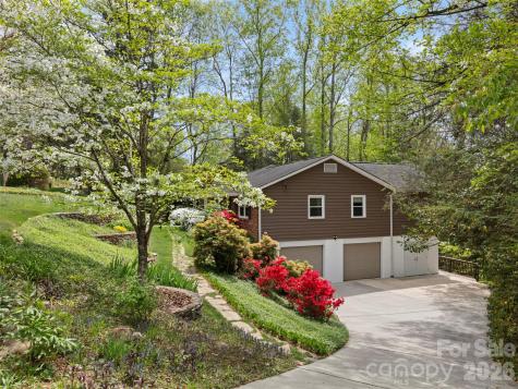 32 Westridge Drive Asheville NC 28803