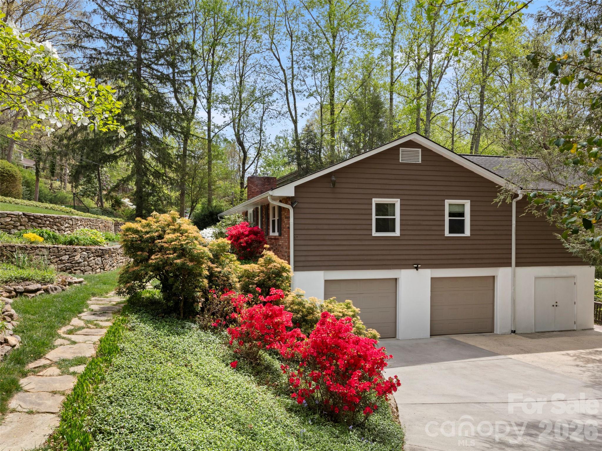 32 Westridge Drive Asheville NC 28803