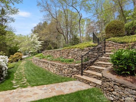 32 Westridge Drive Asheville NC 28803
