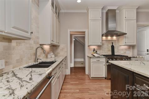 5909 Tred Avon Court Charlotte NC 28226