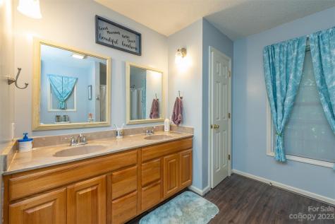 62 Old Piney Mountain Road Old Fort NC 28762