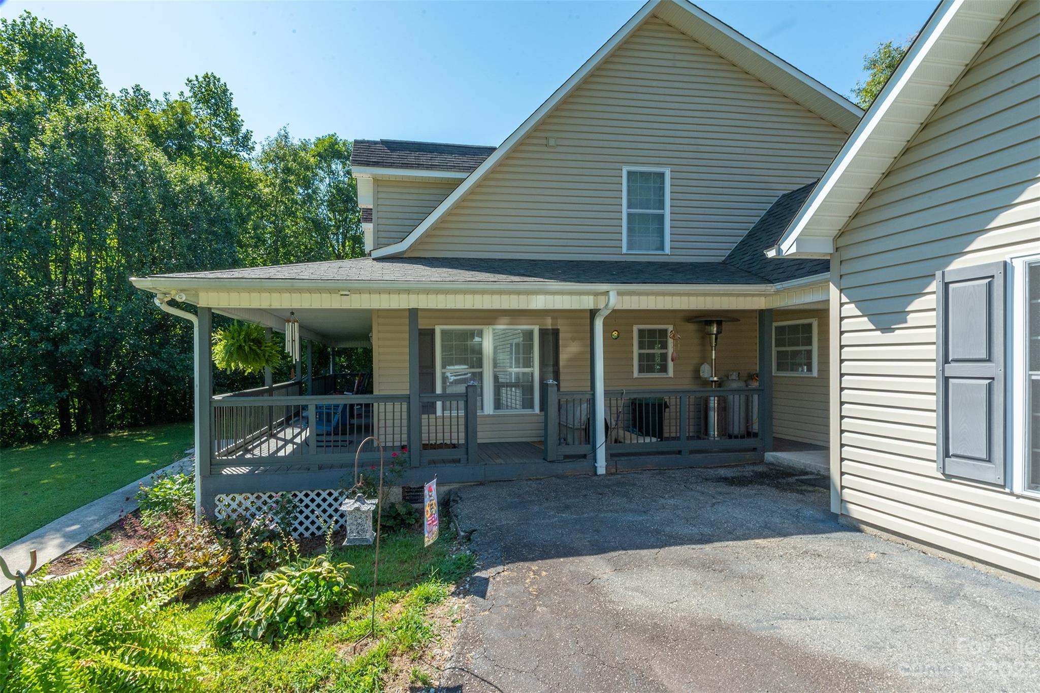 62 Old Piney Mountain Road Old Fort NC 28762