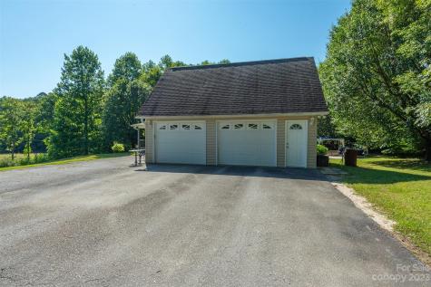 62 Old Piney Mountain Road Old Fort NC 28762