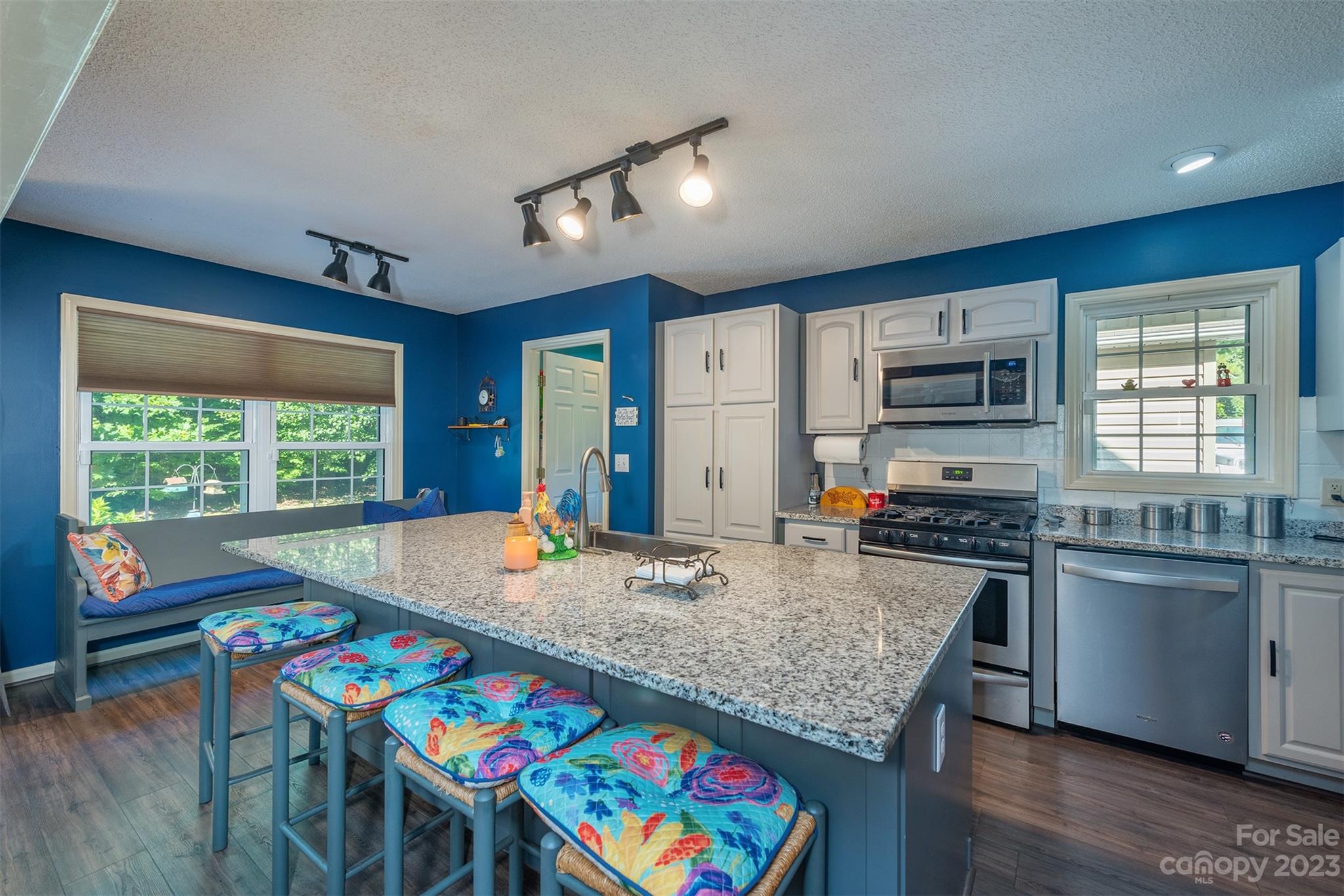 62 Old Piney Mountain Road Old Fort NC 28762