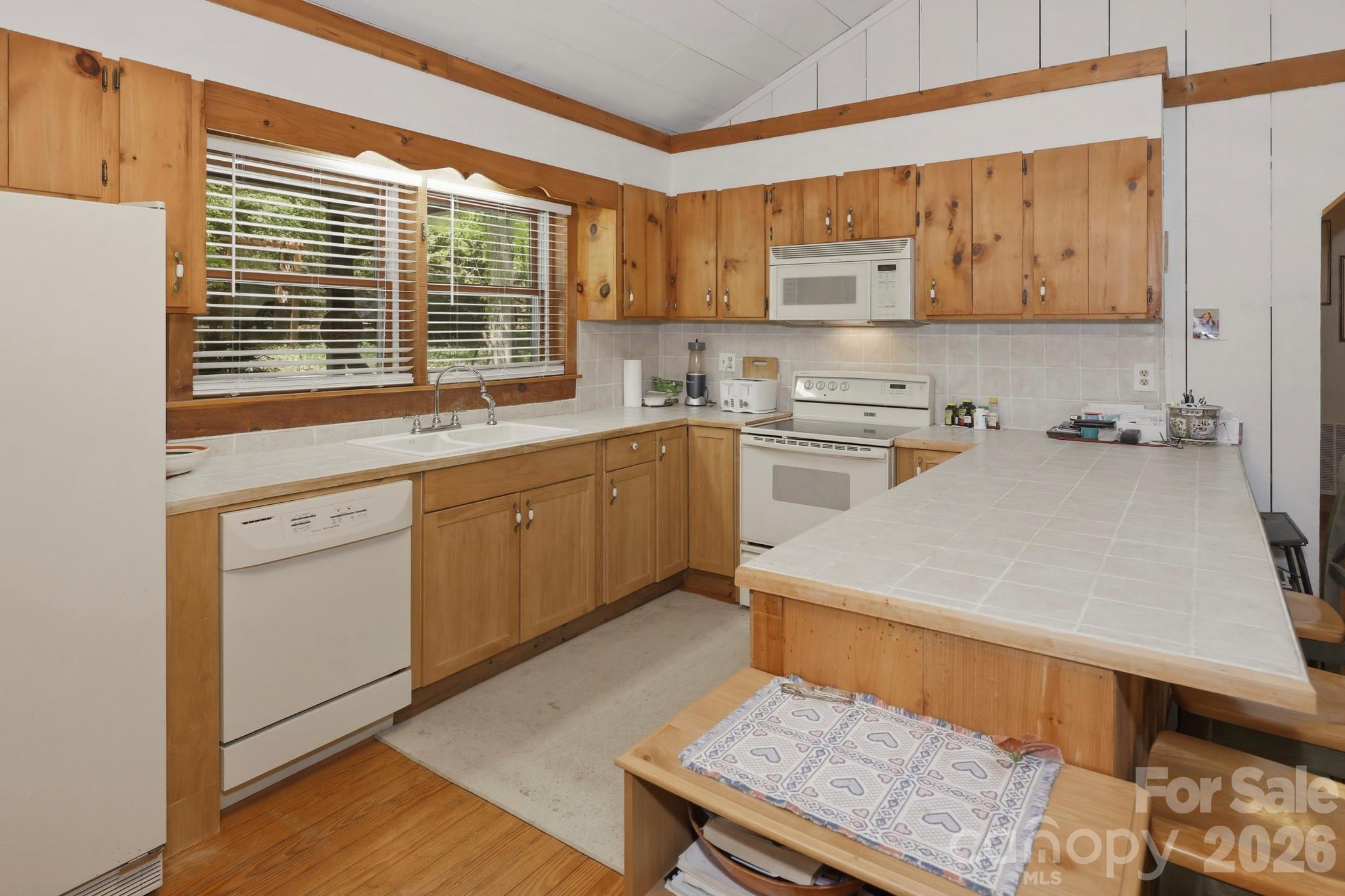 116 Teal Lane Lake Lure NC 28746