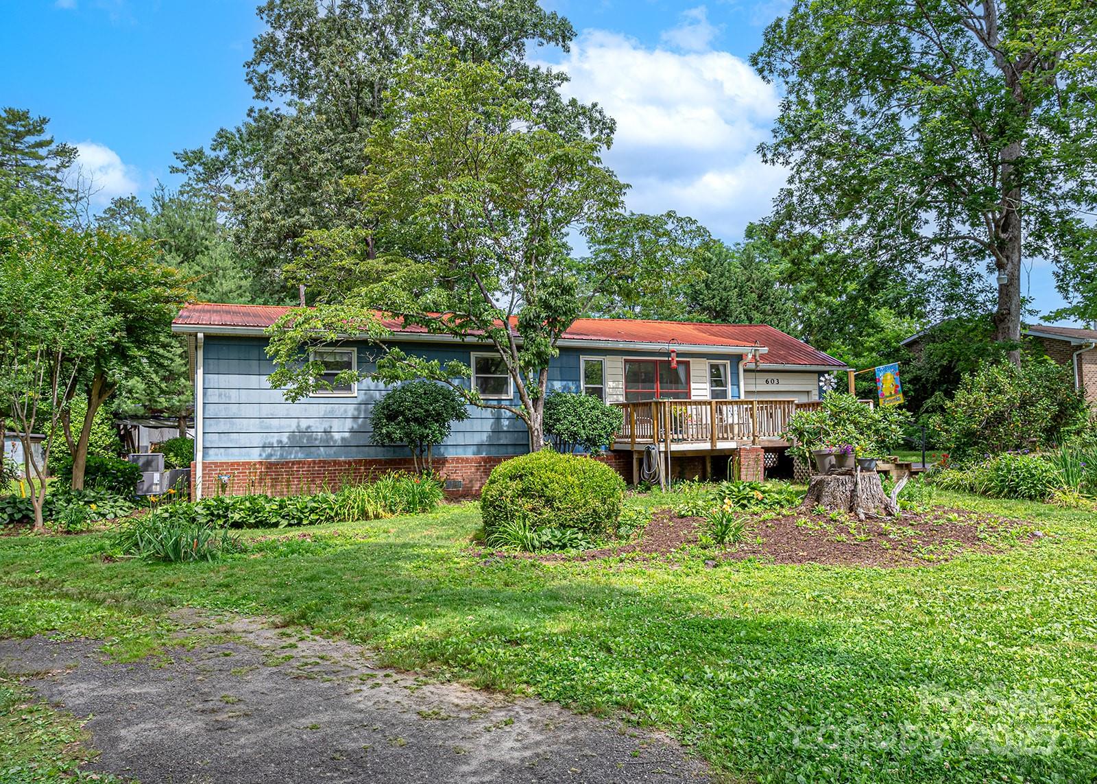 603 S Orchard Road Flat Rock NC 28731