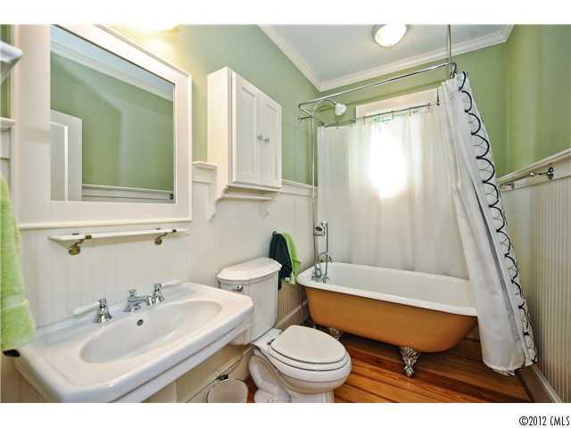 2018 Dartmouth Place Charlotte NC 28207