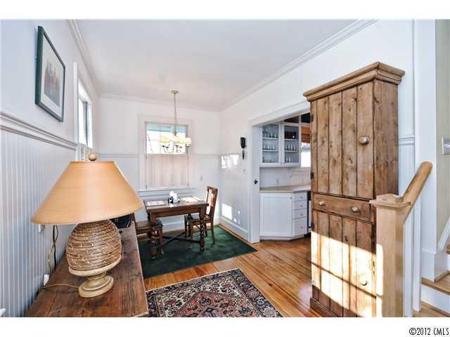 2018 Dartmouth Place Charlotte NC 28207