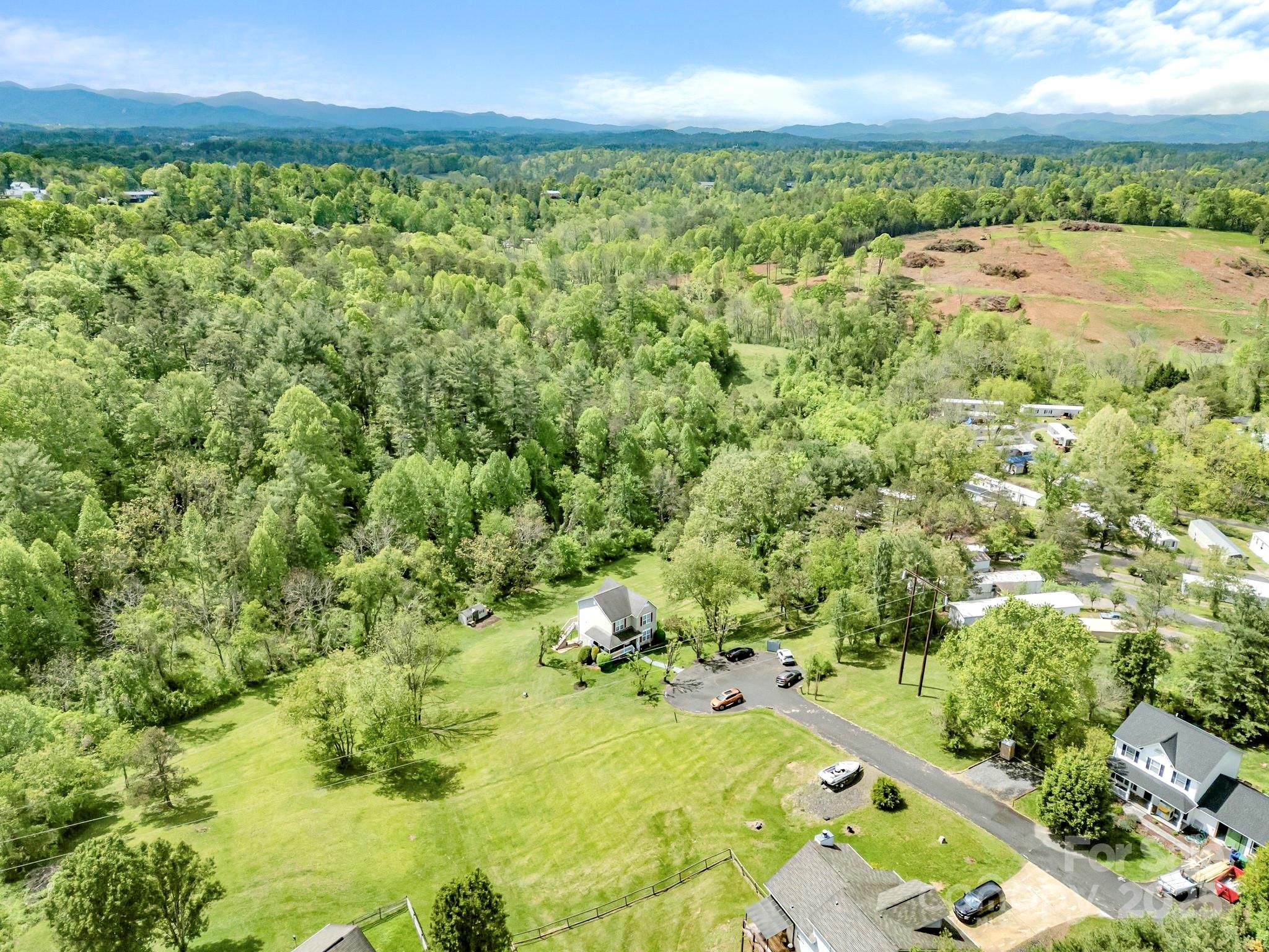 166 Kennedy Road Weaverville NC 28787