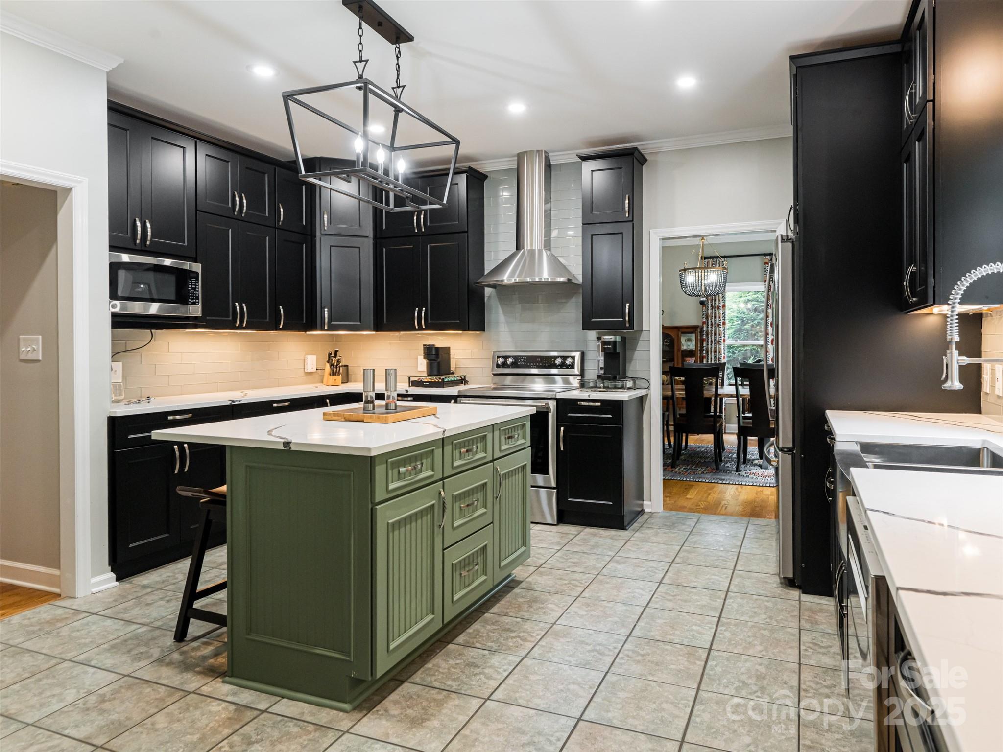 91 Carter Cove Road Asheville NC 28804