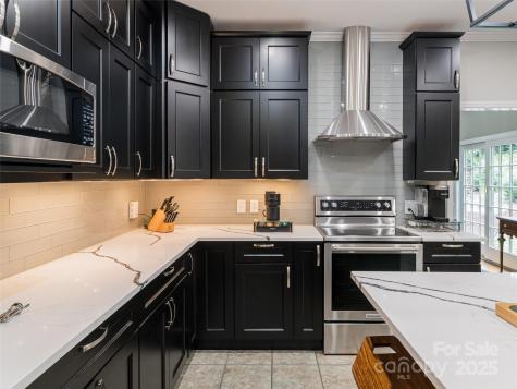 91 Carter Cove Road Asheville NC 28804