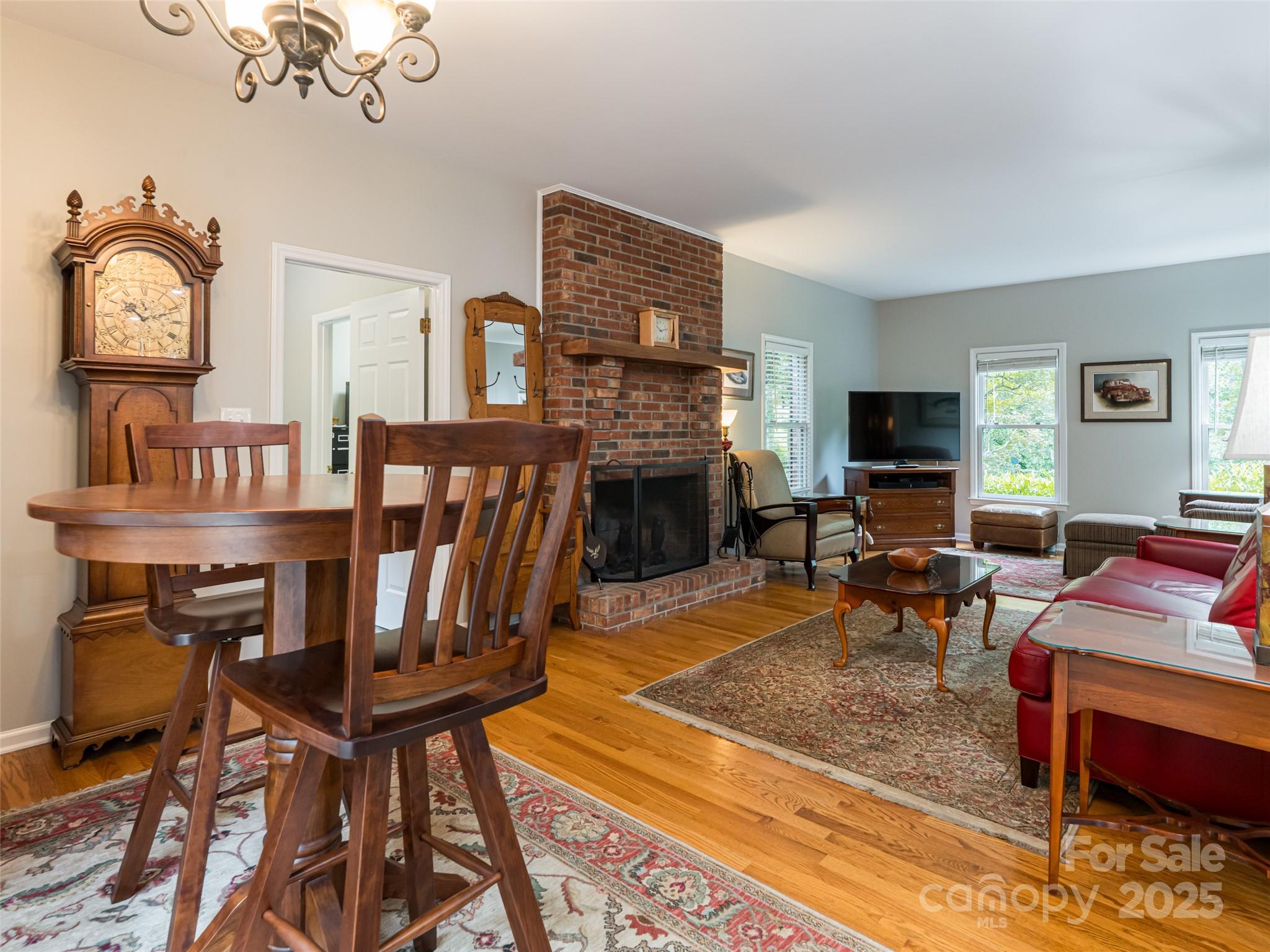 91 Carter Cove Road Asheville NC 28804