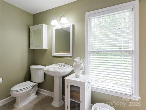 91 Carter Cove Road Asheville NC 28804