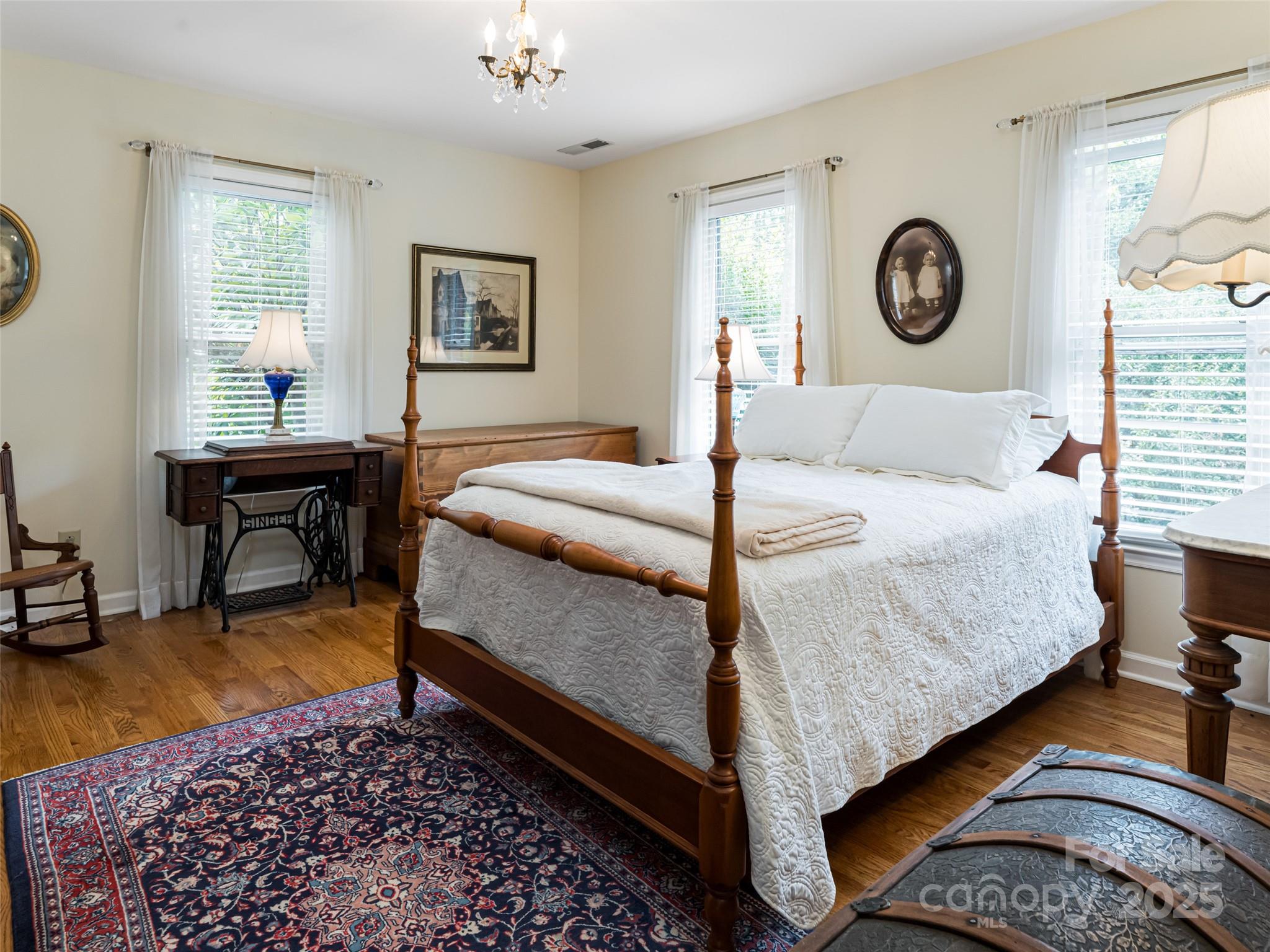 91 Carter Cove Road Asheville NC 28804