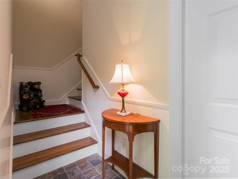 91 Carter Cove Road Asheville NC 28804