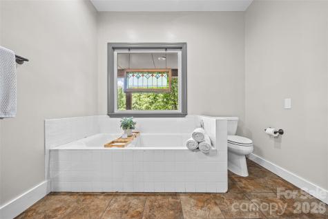 16105 Langston Drive Charlotte NC 28278