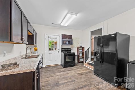 16105 Langston Drive Charlotte NC 28278