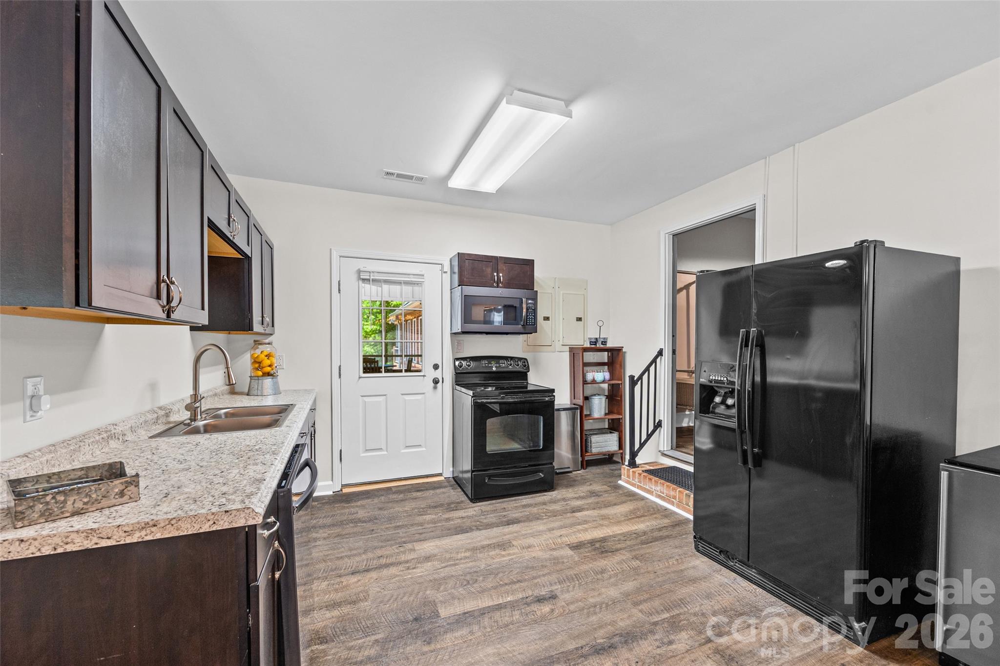 16105 Langston Drive Charlotte NC 28278