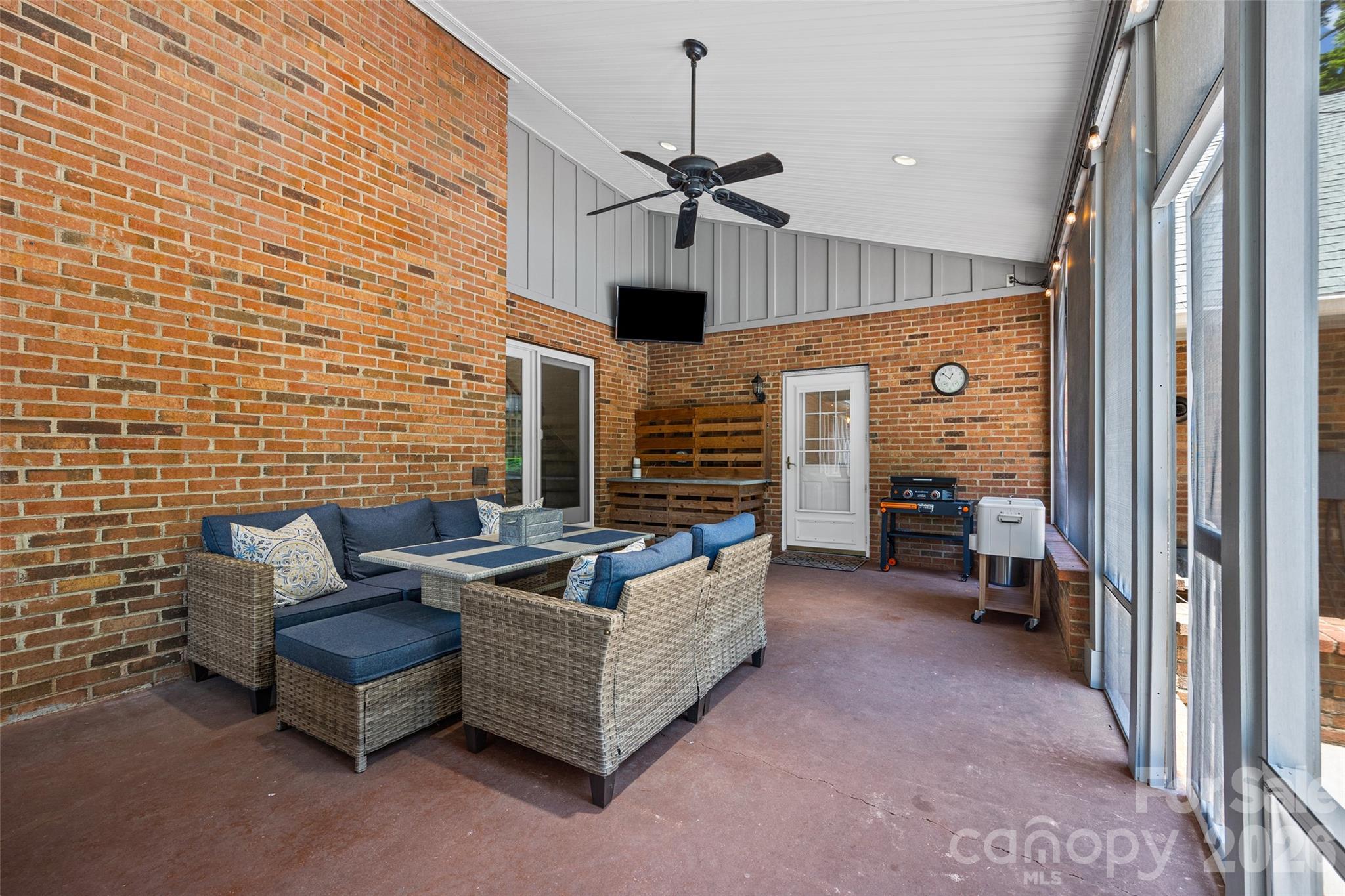 16105 Langston Drive Charlotte NC 28278