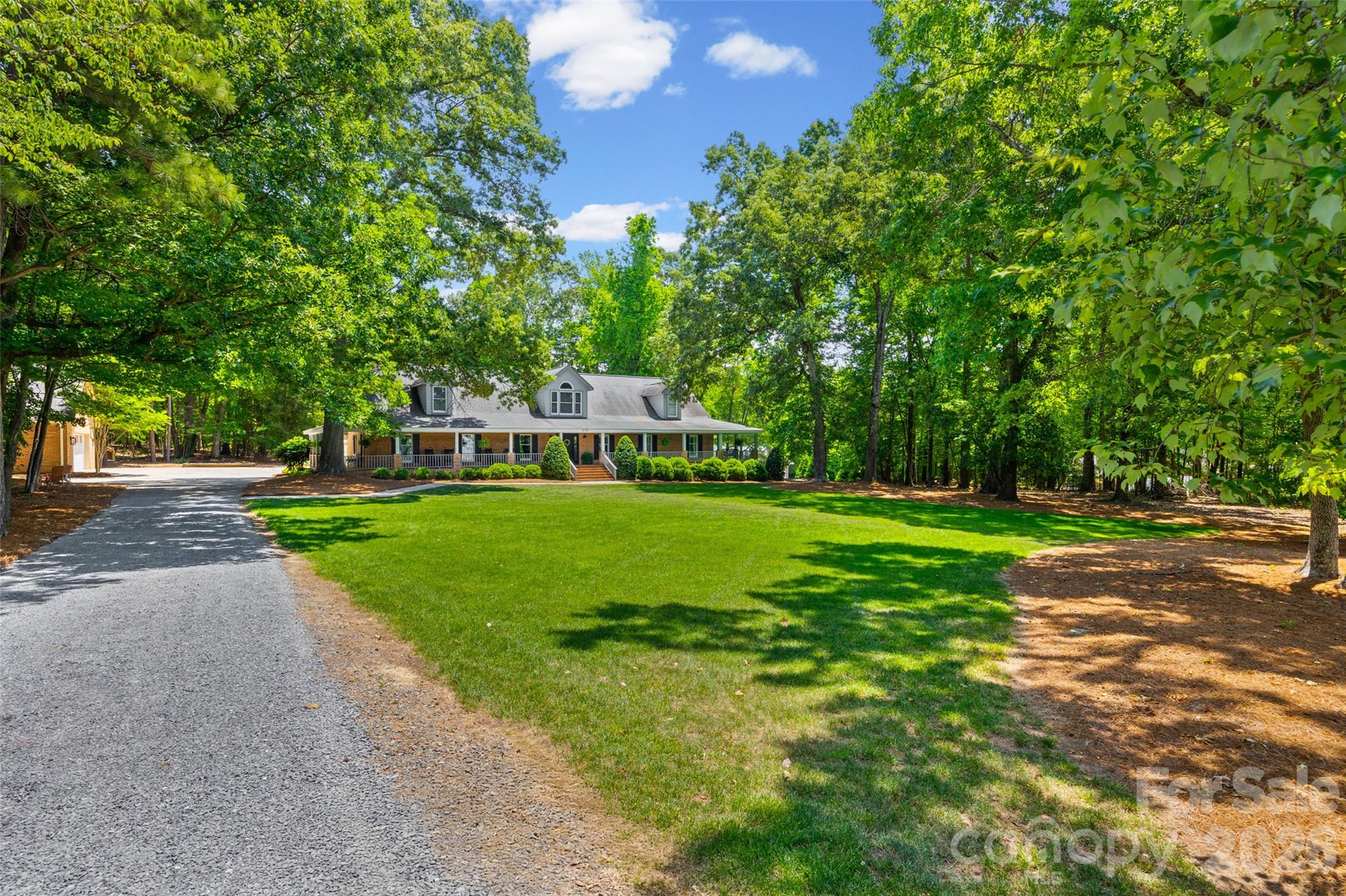 16105 Langston Drive Charlotte NC 28278