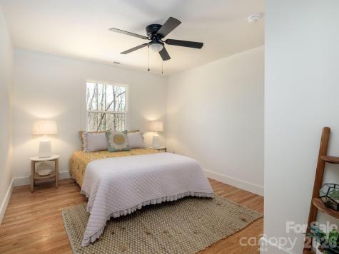 114 Shady Oak Drive Asheville NC 28803