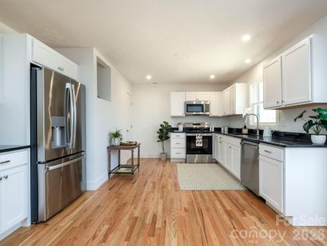 114 Shady Oak Drive Asheville NC 28803