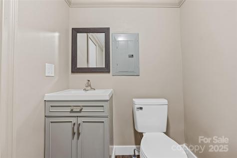 425 Lyndhurst Drive Hendersonville NC 28791